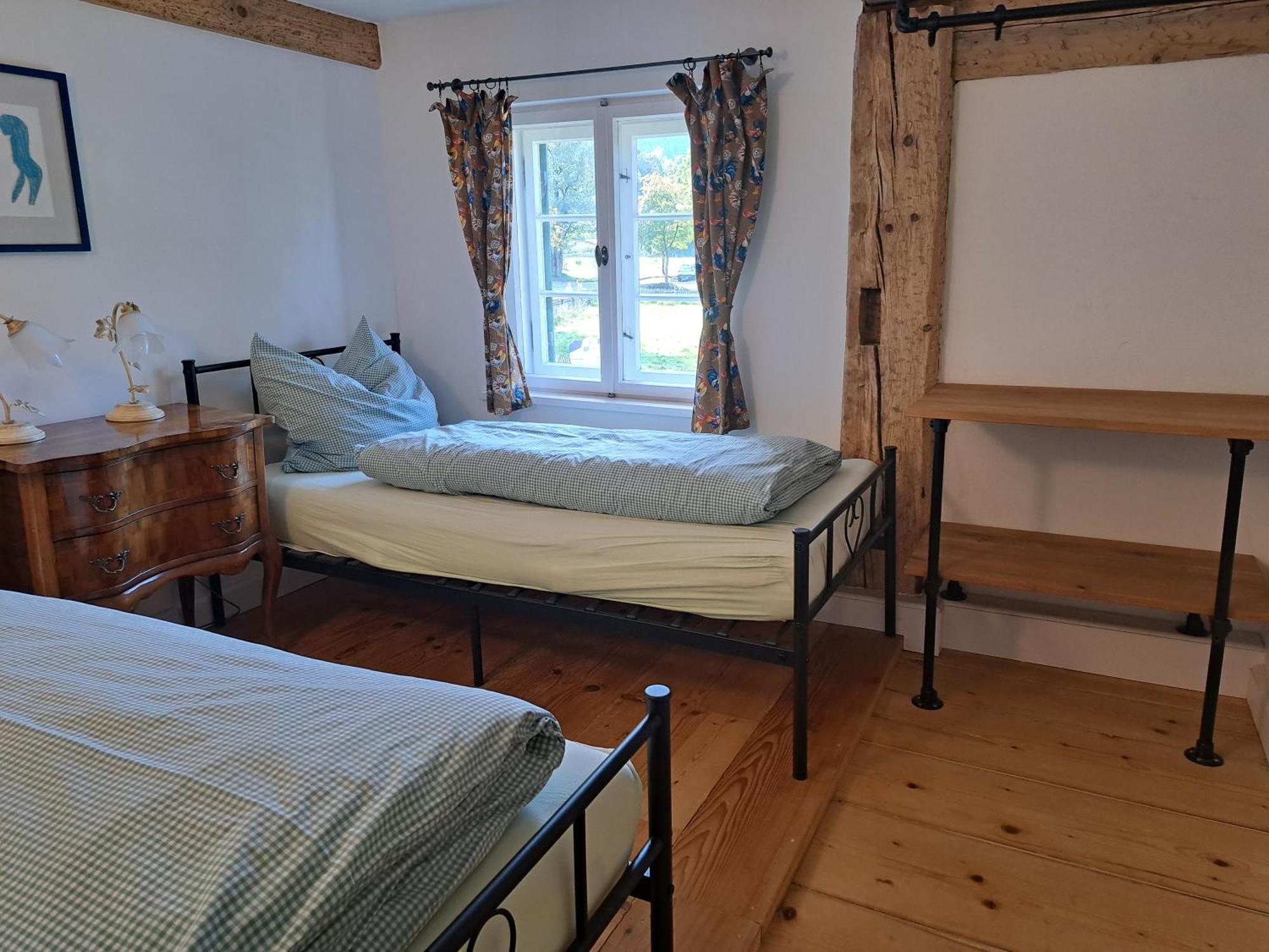 Neu! Ferienwohnungen Im Lueftlmalereck, Hennalahaus Oberammergau Zewnętrze zdjęcie