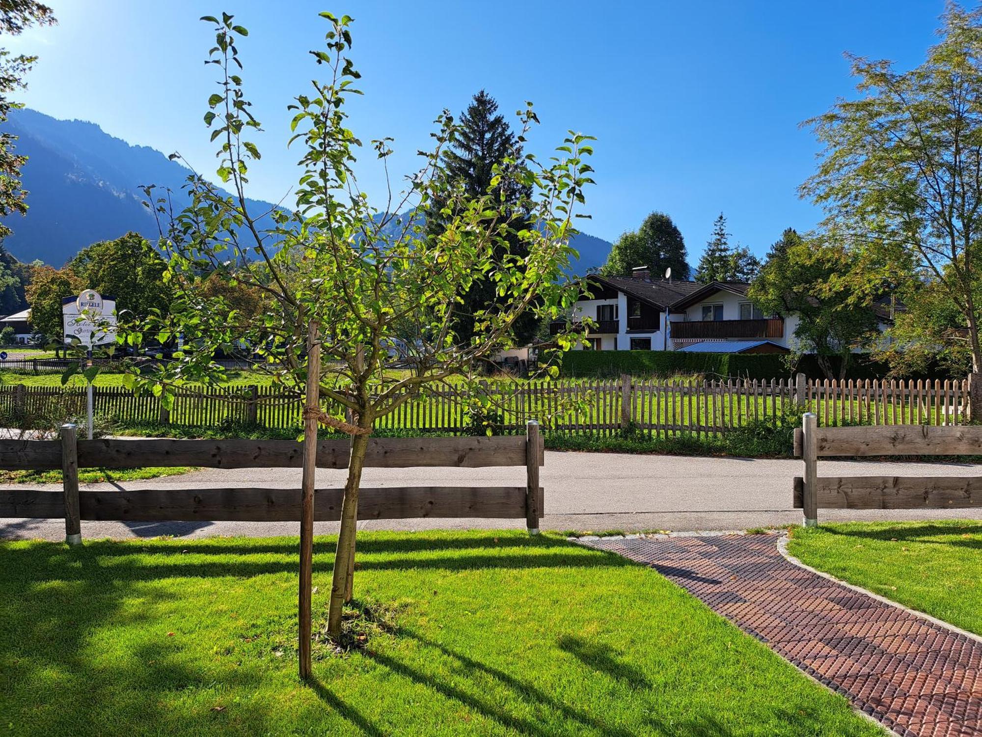 Neu! Ferienwohnungen Im Lueftlmalereck, Hennalahaus Oberammergau Zewnętrze zdjęcie