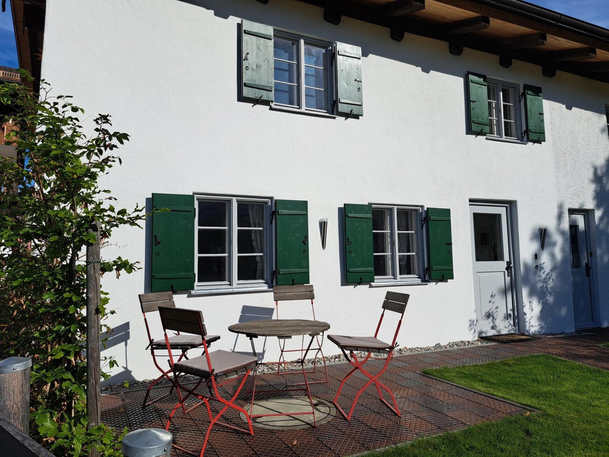 Neu! Ferienwohnungen Im Lueftlmalereck, Hennalahaus Oberammergau Zewnętrze zdjęcie
